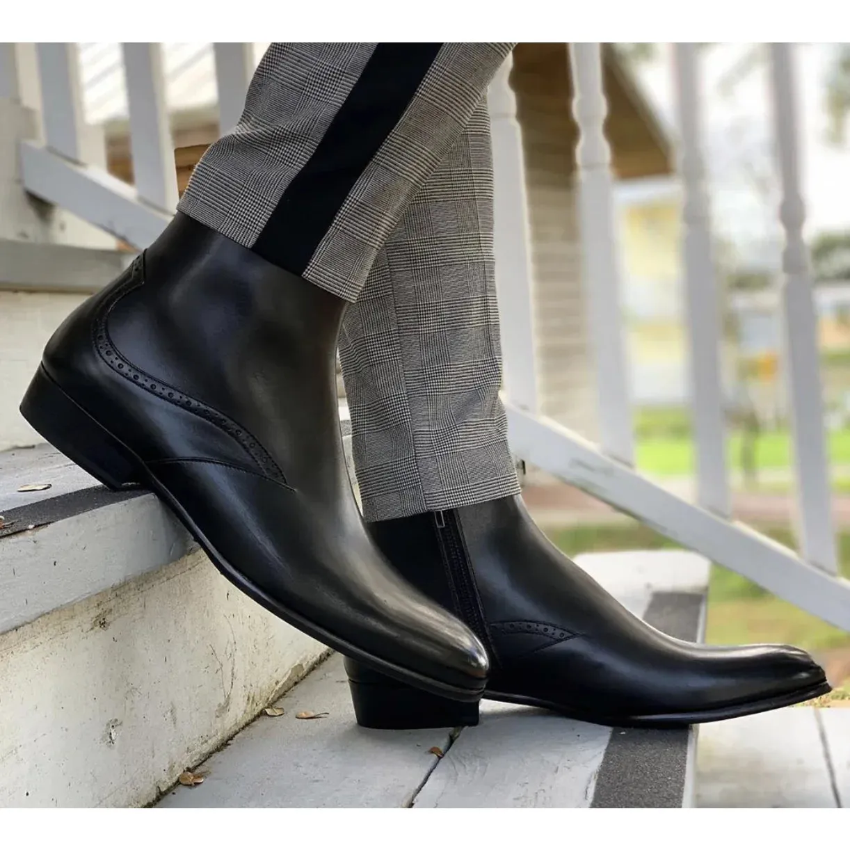 BLACK LEATHER VASTO ZIPPER BOOTS - BOOTS