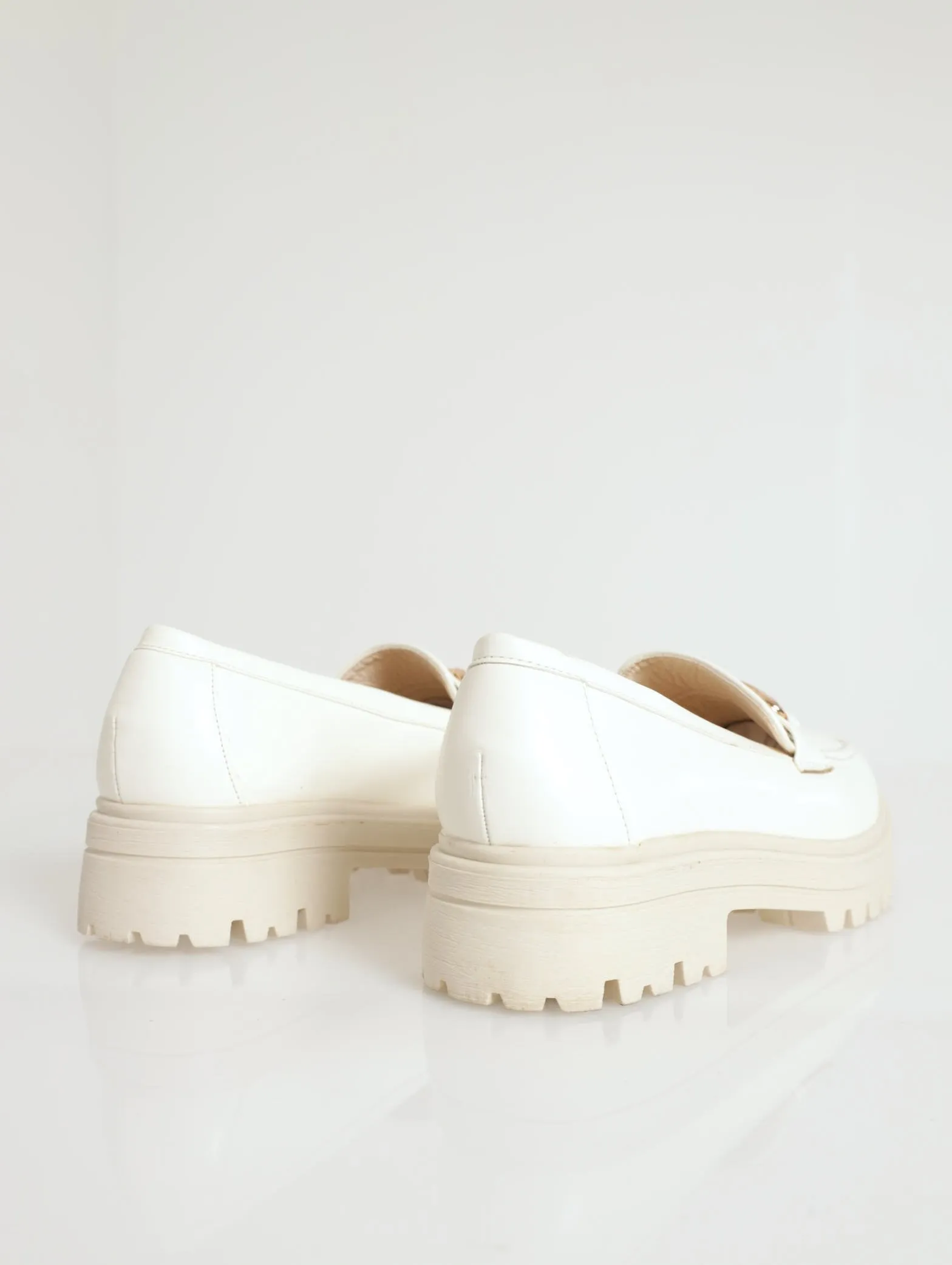 Chunky Loafer With Metal Bar - Cream