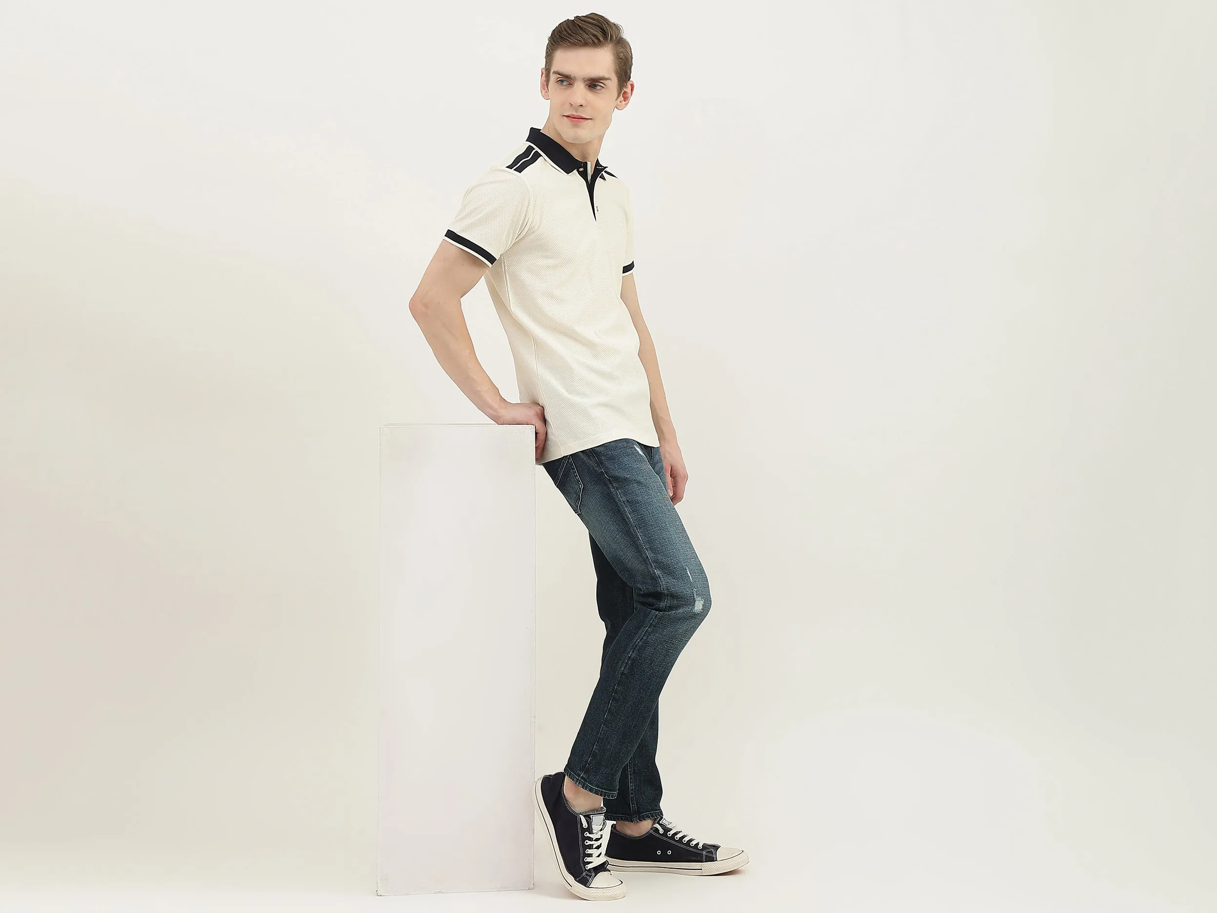 Men Textured Polo Collar T-Shirt