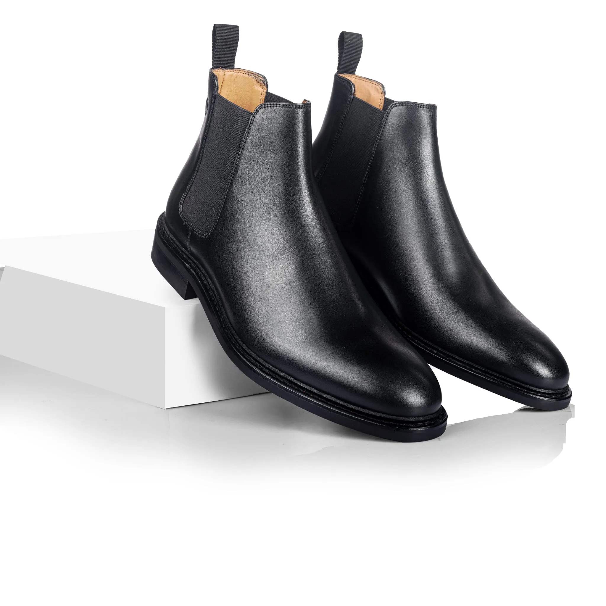 Stevan Chelsea Boot (Piano Black)