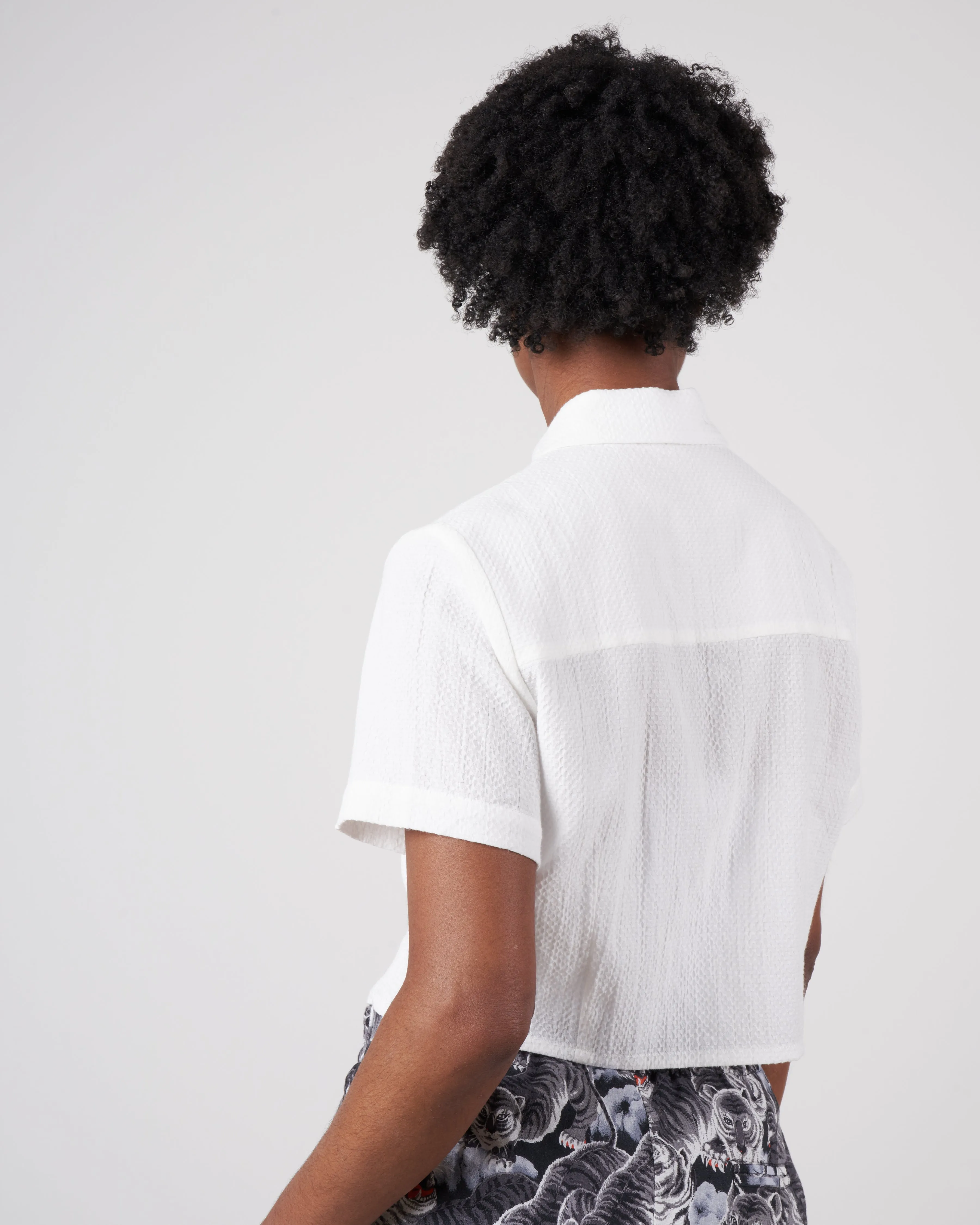 textured cropped button down - off white
