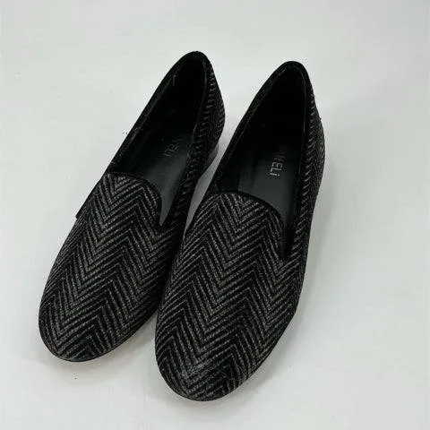 Van Eli Loafers Size 9