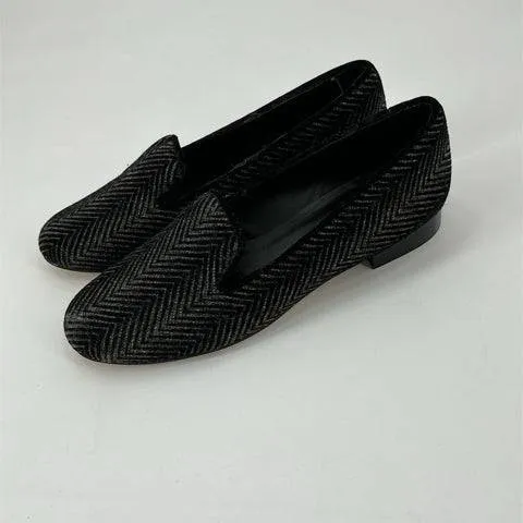 Van Eli Loafers Size 9