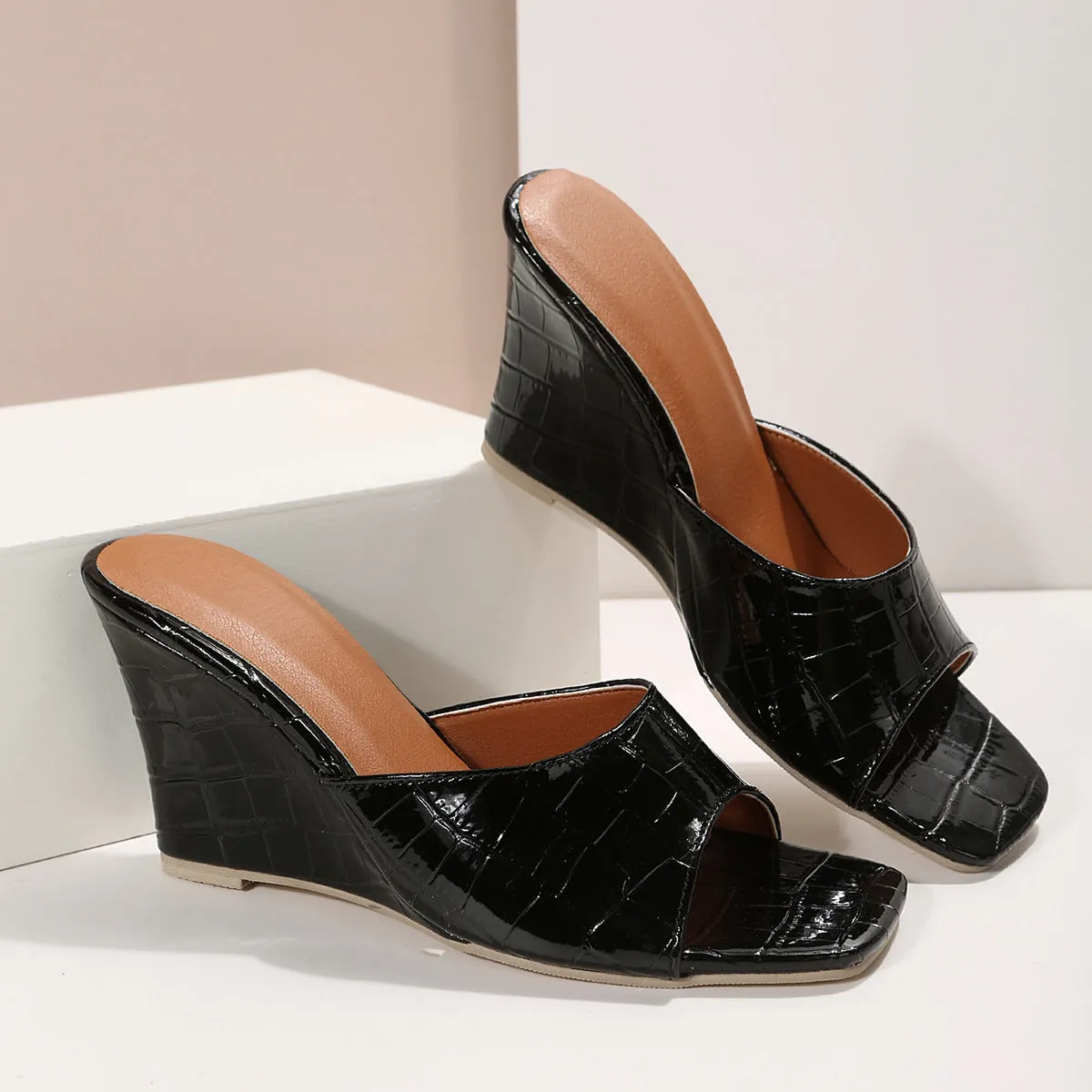 Wedge One-strap Roman-Style Plaid Textured Sandals