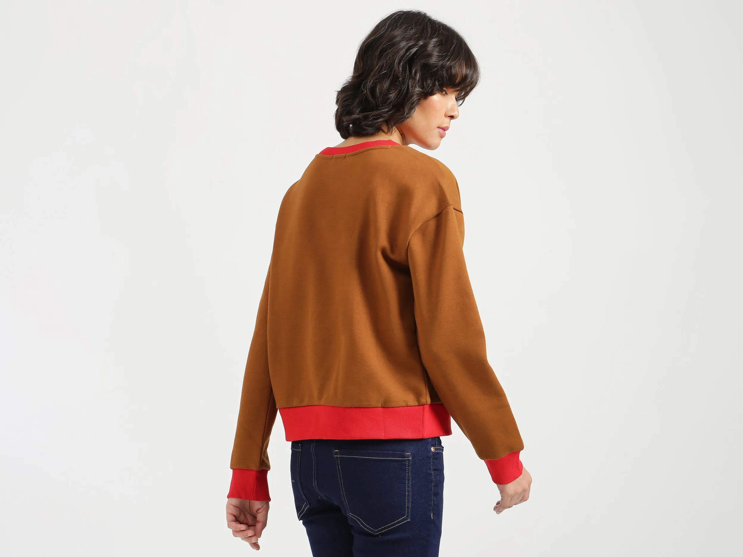 Women Colorblocked Closed Sweatshirt